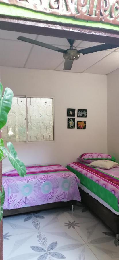 Hotel Turispanish Санта Марта Екстериор снимка