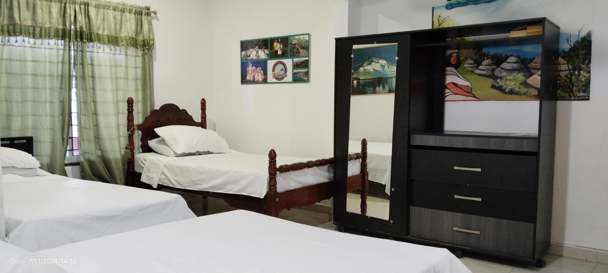 Hotel Turispanish Санта Марта Екстериор снимка